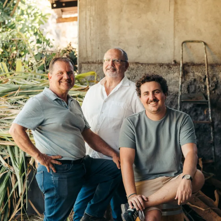 Interview de Mathieu RIVIERE de la Distillerie de Mahavel : L'art de la distillation artisanale à La Réunion