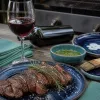 Quel vin rouge pour le barbecue : clés d’un accord réussi et d’une éducation des consommateurs exigeants